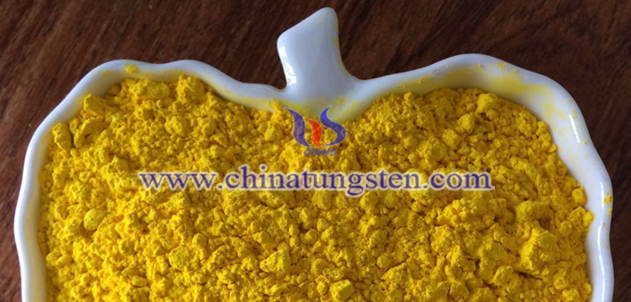 FTO導(dǎo)電玻璃用鳥巢狀水合WO3電致變色薄膜圖片