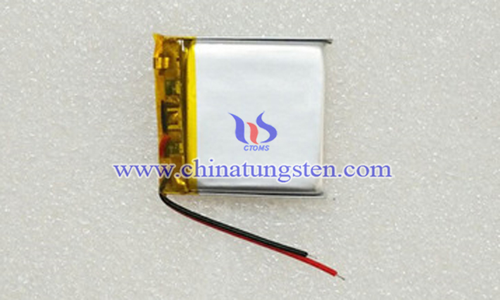數(shù)碼產(chǎn)品鋰電池正極摻二硫化鎢納米片圖片