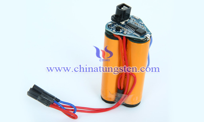 電動(dòng)工具鋰電池含二硫化鎢納米片圖片