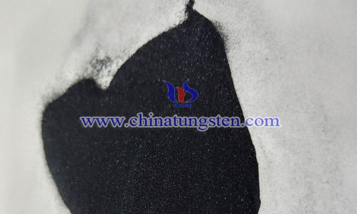 自還原生產(chǎn)藍色氧化鎢圖片