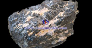 Five Aspects to Help the Development of Rare Earth Industry rare earth ore picture