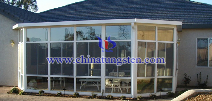 tungsten oxide powder applied for transparent heat insulation glass picture