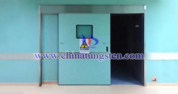 CT機(jī)房用鎢合金屏蔽門圖片