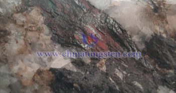 直播新聞:鎢精礦保持穩(wěn)態(tài) 鎢鐵稍有活躍 鎢礦圖片