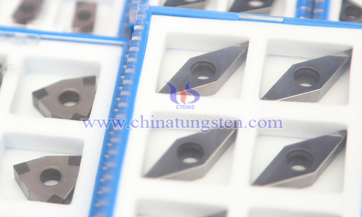 可轉(zhuǎn)位硬質(zhì)合金涂層刀片